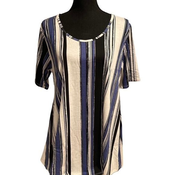 LulaRoe Perfect Tee Swing Top Tunic Half Sleeve Loose Fit Stretchy Soft Large - Picture 8 of 15